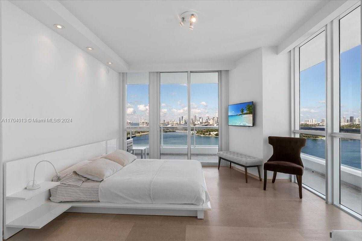 Small Image of 540 WEST AVE #1914, Miami Beach Number 10