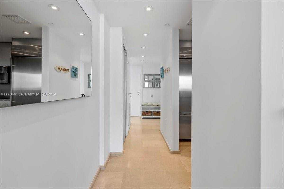 Small Image of 540 WEST AVE #1914, Miami Beach Number 22