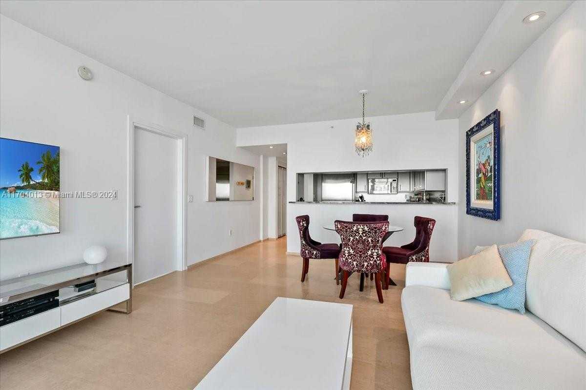 Small Image of 540 WEST AVE #1914, Miami Beach Number 4