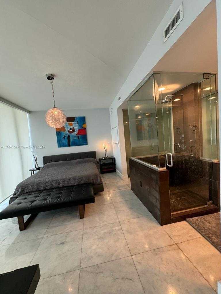 Small Image of 1040 BISCAYNE BLVD #1505, Miami Number 13