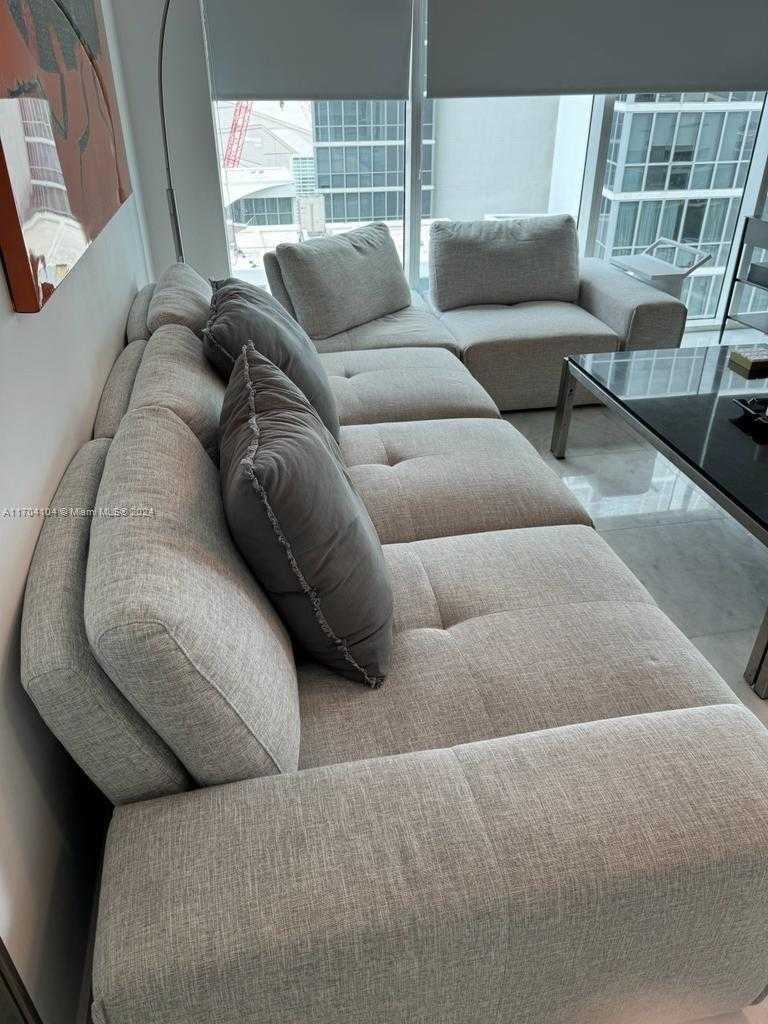 Small Image of 1040 BISCAYNE BLVD #1505, Miami Number 18