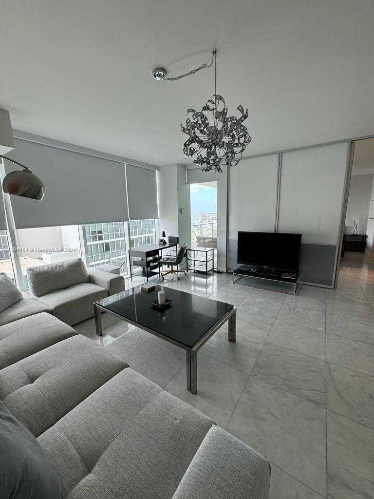 Small Image of 1040 BISCAYNE BLVD #1505, Miami Number 5