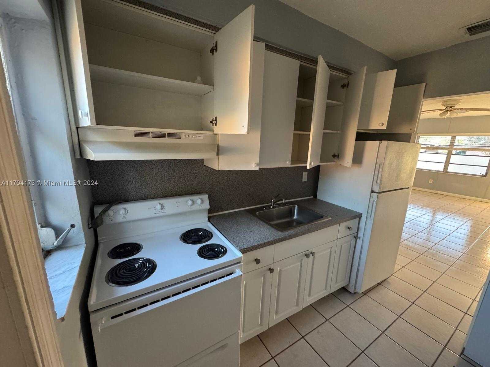 Small Image of 3451 SOUTH WEST 11TH ST #7B, Miami Number 7
