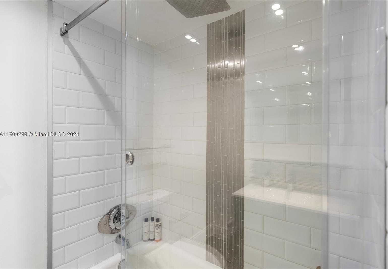 Small Image of 6770 INDIAN CREEK DR #1TSA, Miami Beach Number 10