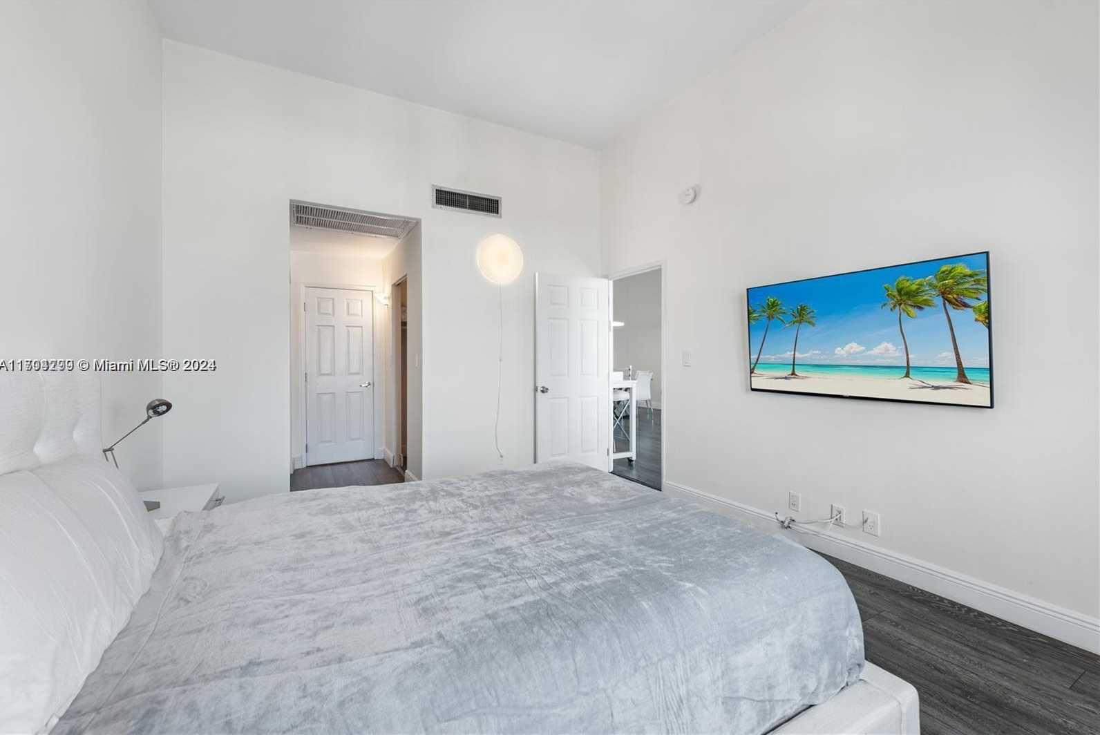 Small Image of 6770 INDIAN CREEK DR #1TSA, Miami Beach Number 9