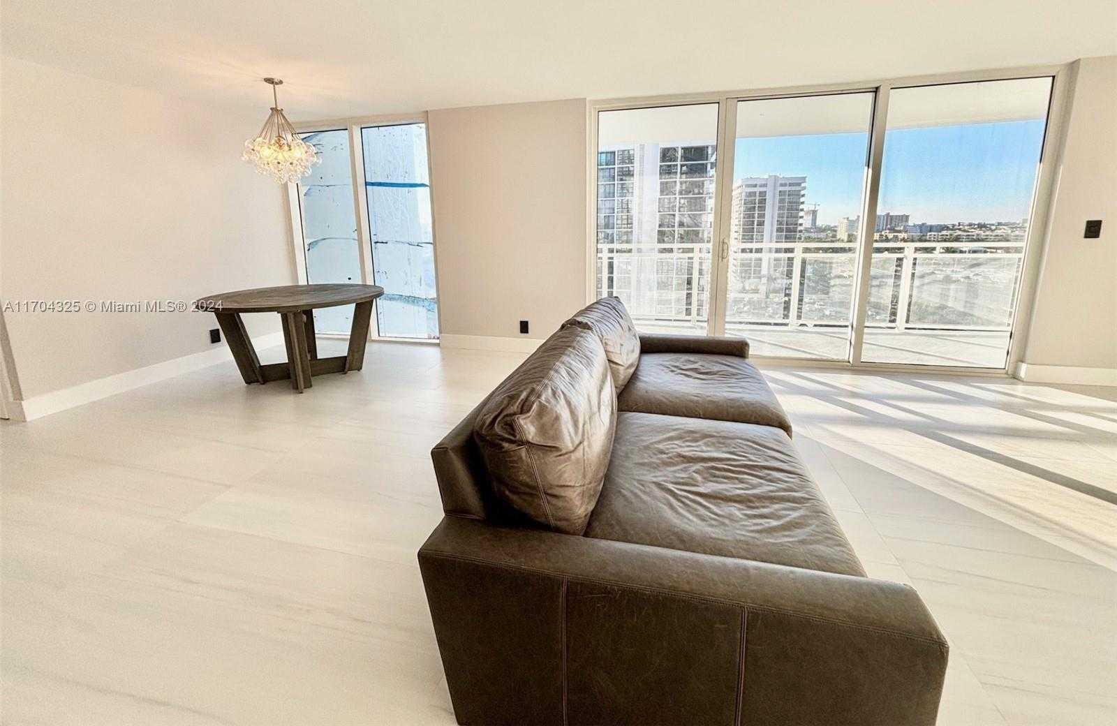 Small Image of 2030 SOUTH OCEAN DR #806, Hallandale Beach Number 10