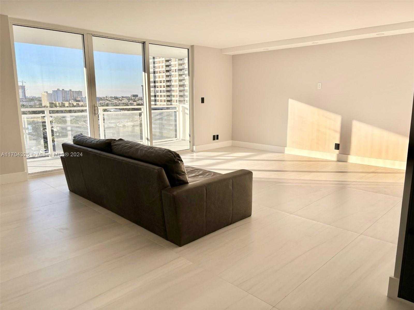 Small Image of 2030 SOUTH OCEAN DR #806, Hallandale Beach Number 13