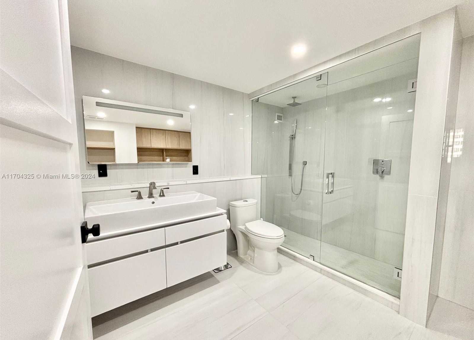 Small Image of 2030 SOUTH OCEAN DR #806, Hallandale Beach Number 27