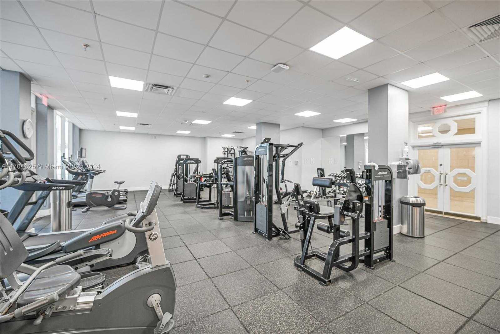 Small Image of 2030 SOUTH OCEAN DR #806, Hallandale Beach Number 31