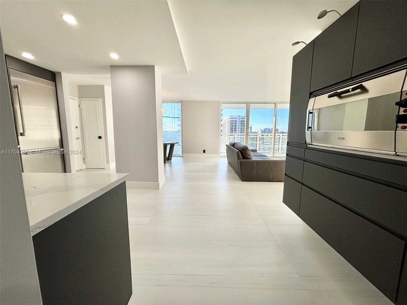 Small Image of 2030 SOUTH OCEAN DR #806, Hallandale Beach Number 9