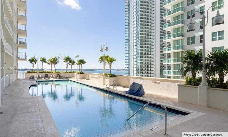 Small Image of 1200 BRICKELL BAY DR #4002, Miami Number 12