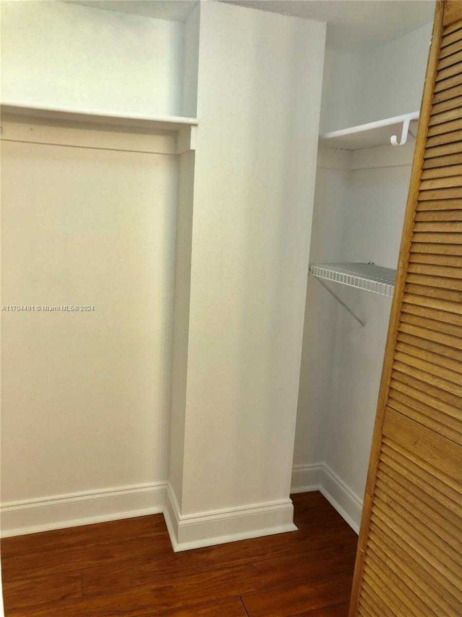 Small Image of 2903 NORTH EAST 163RD ST #203, North Miami Beach Number 11