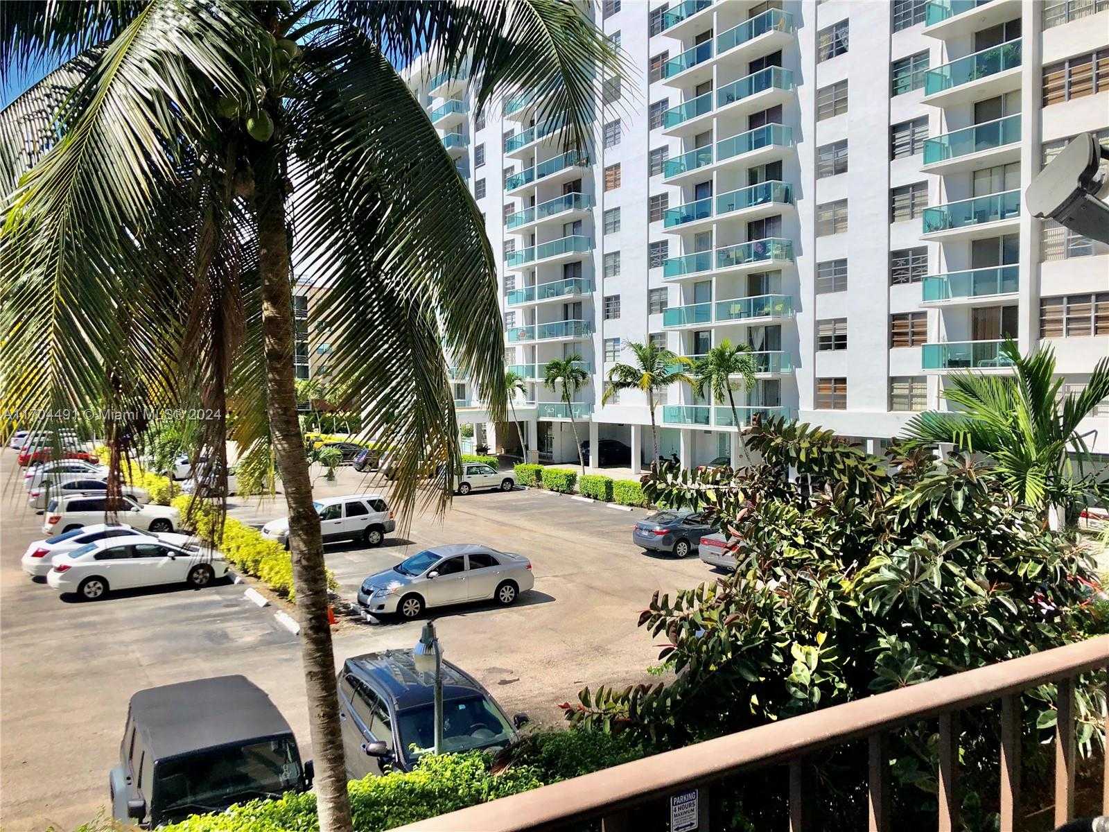 Small Image of 2903 NORTH EAST 163RD ST #203, North Miami Beach Number 14