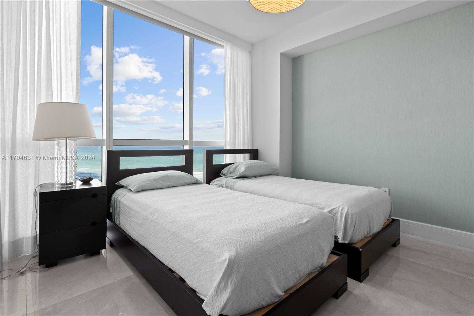Small Image of 18201 COLLINS AVE #906, Sunny Isles Beach Number 14