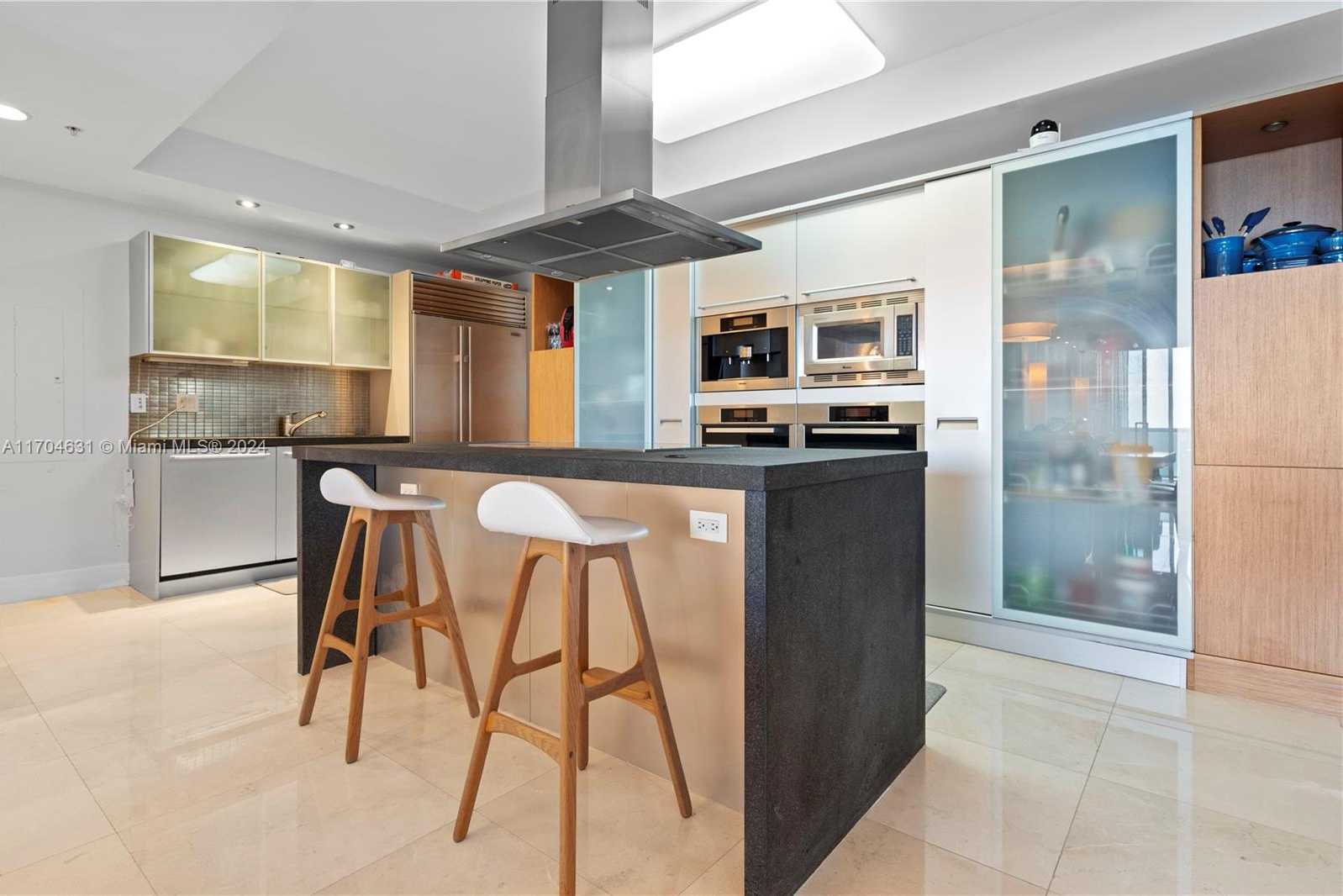 Small Image of 18201 COLLINS AVE #906, Sunny Isles Beach Number 7