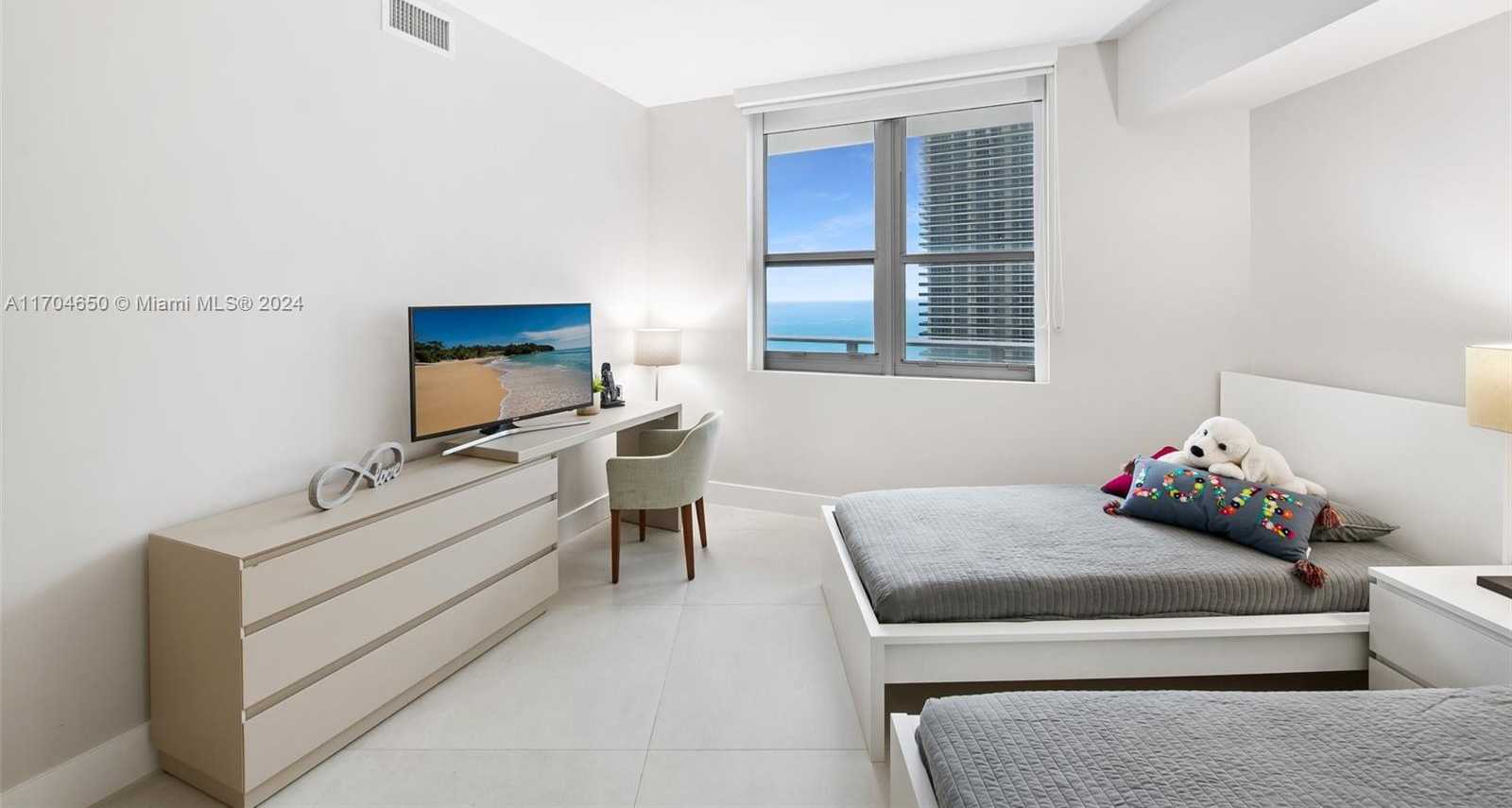 Small Image of 4111 SOUTH OCEAN DR #3001, Hollywood Number 14
