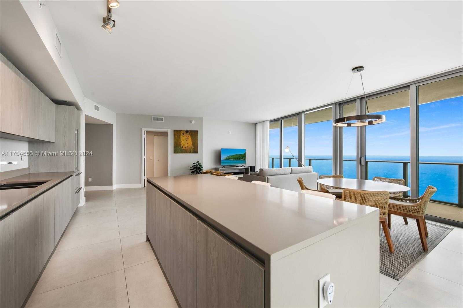 Small Image of 4111 SOUTH OCEAN DR #3001, Hollywood Number 24