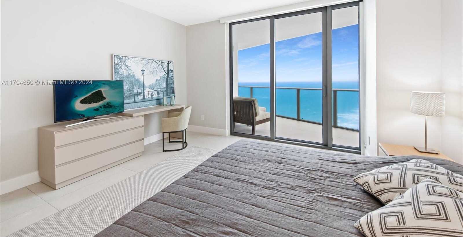 Small Image of 4111 SOUTH OCEAN DR #3001, Hollywood Number 9