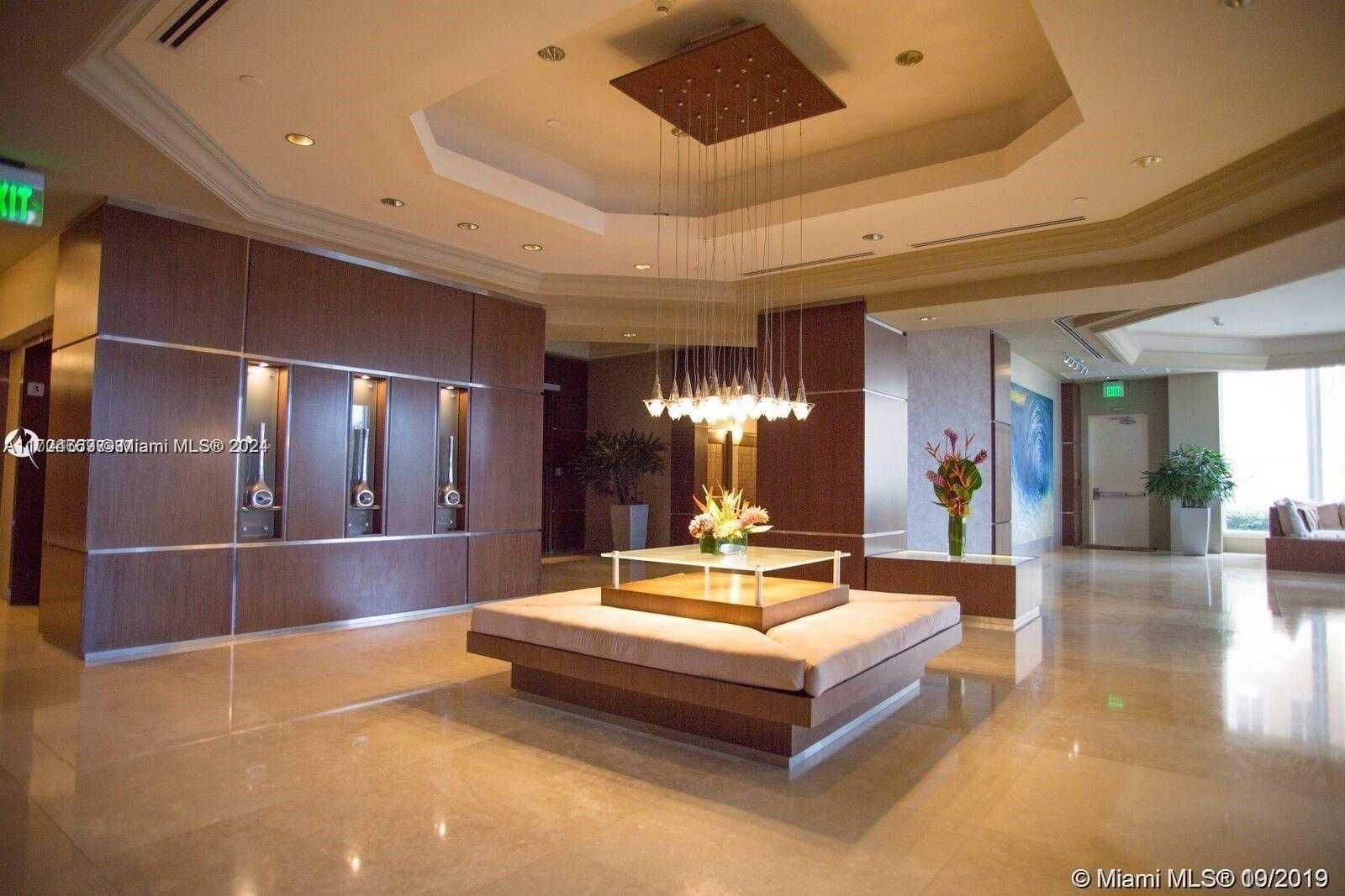 Small Image of 4775 COLLINS AVE #2702, Miami Beach Number 18