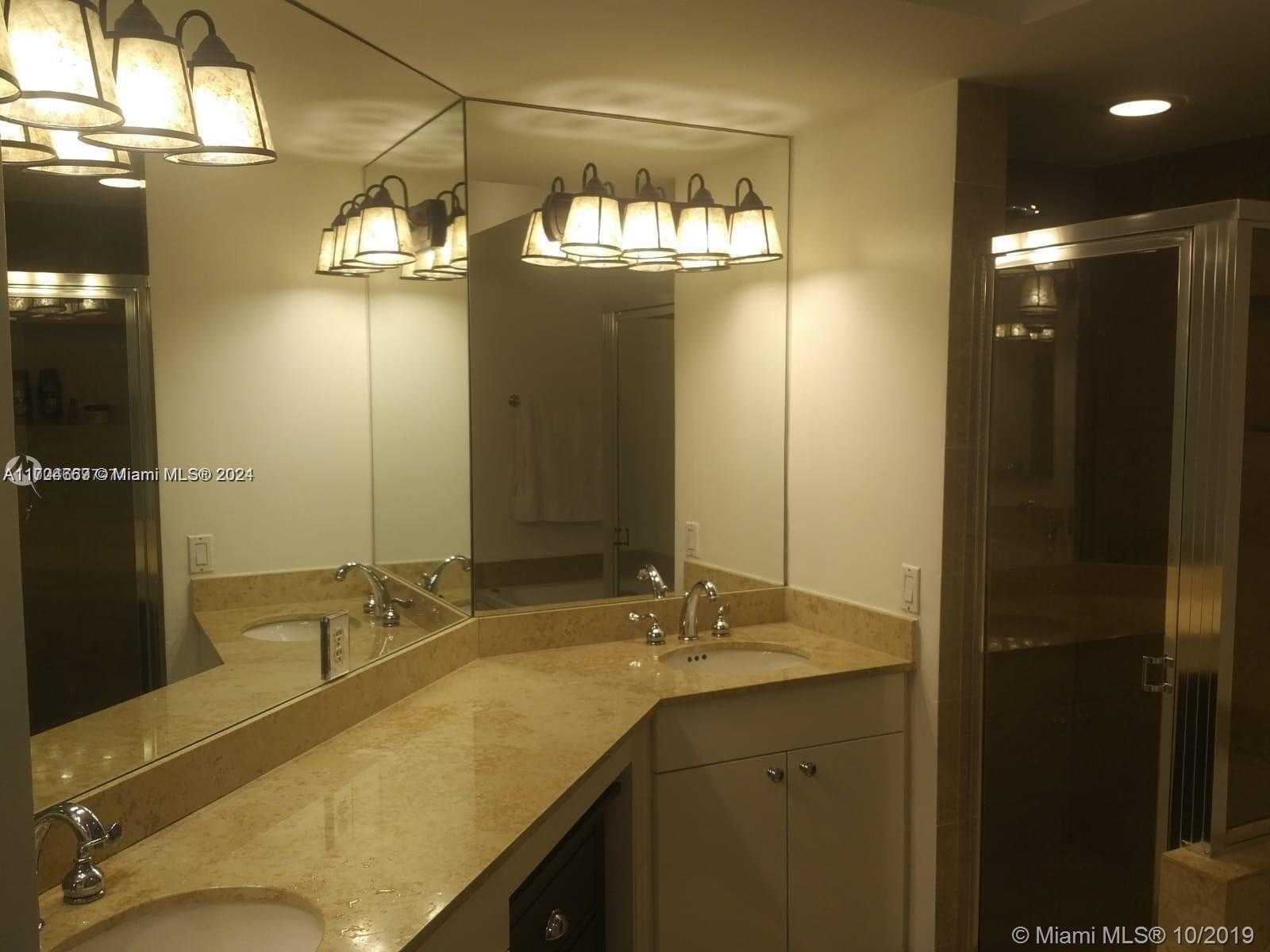 Small Image of 4775 COLLINS AVE #2702, Miami Beach Number 24
