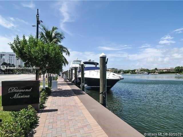 Small Image of 4775 COLLINS AVE #2702, Miami Beach Number 3