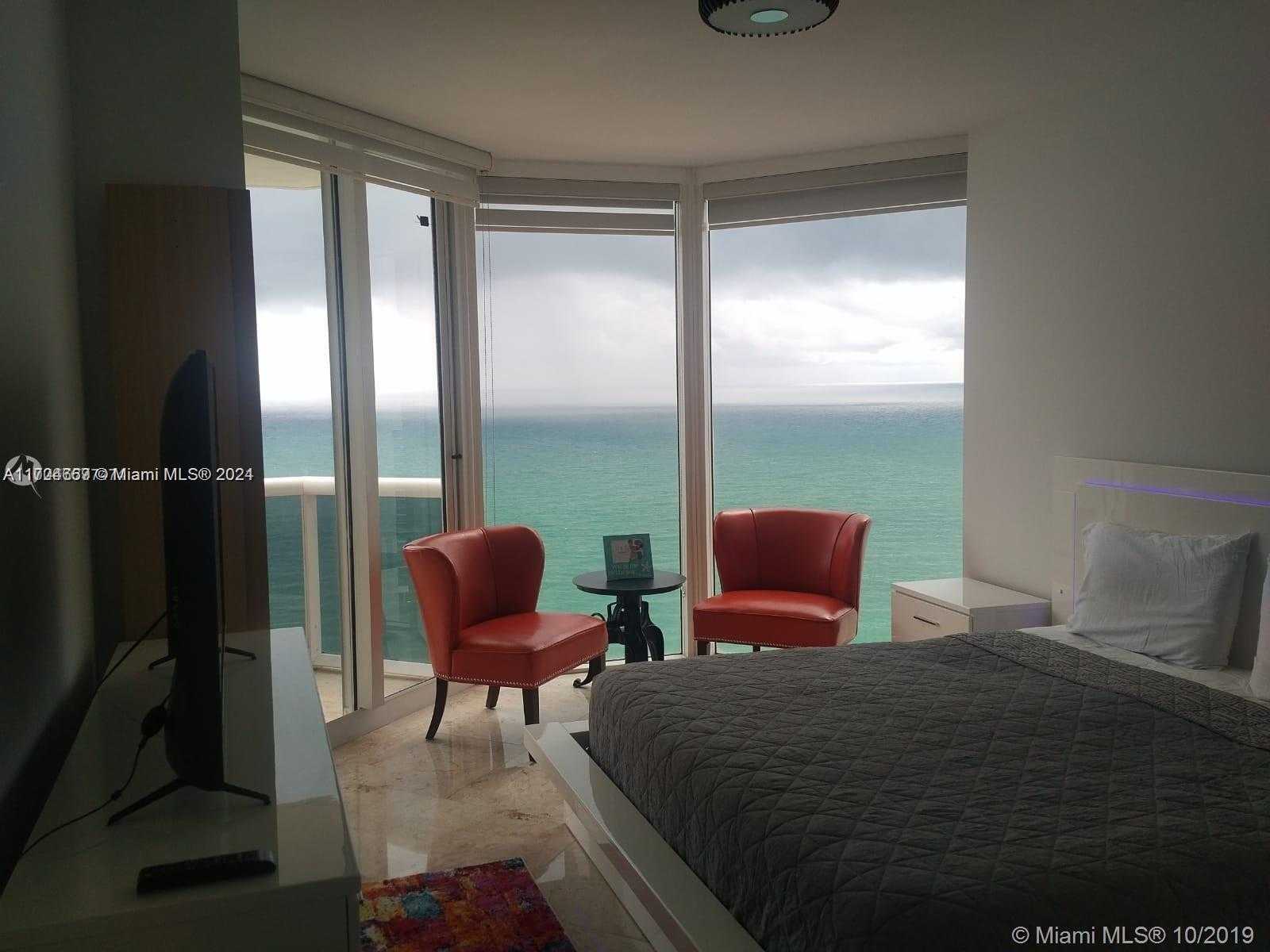 Small Image of 4775 COLLINS AVE #2702, Miami Beach Number 36