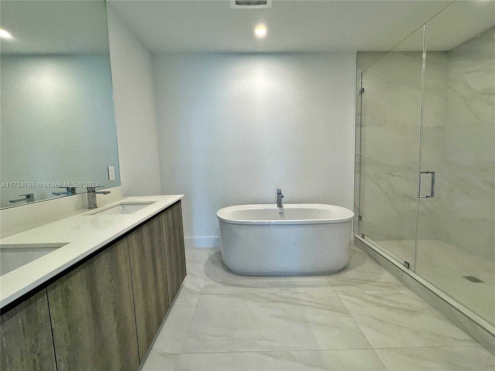 Small Image of 17550 COLLINS AVE #801, Sunny Isles Beach Number 11
