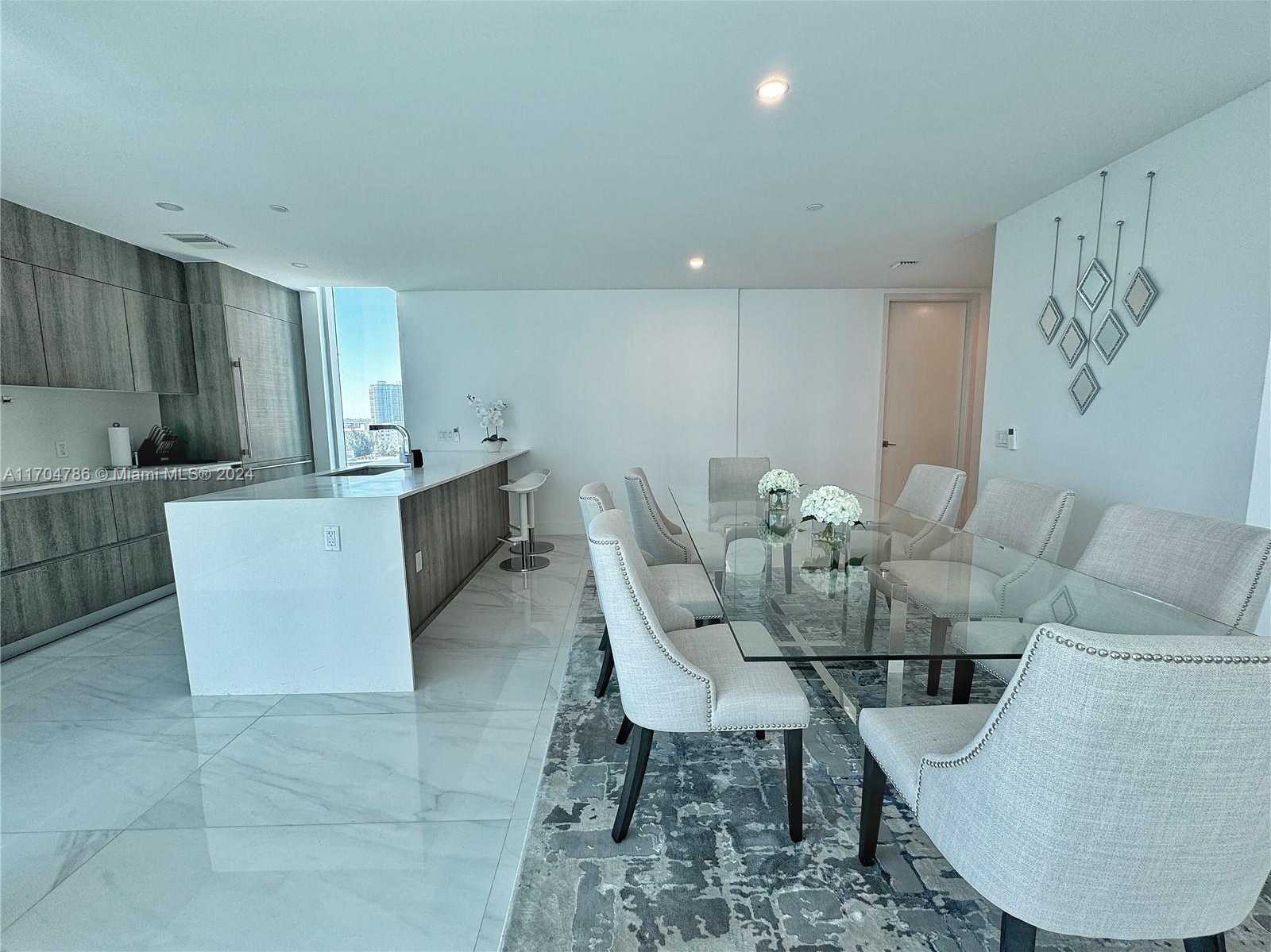 Small Image of 17550 COLLINS AVE #801, Sunny Isles Beach Number 4