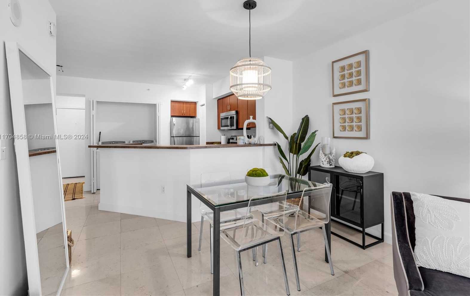 Small Image of 9201 COLLINS AVE #523, Surfside Number 25
