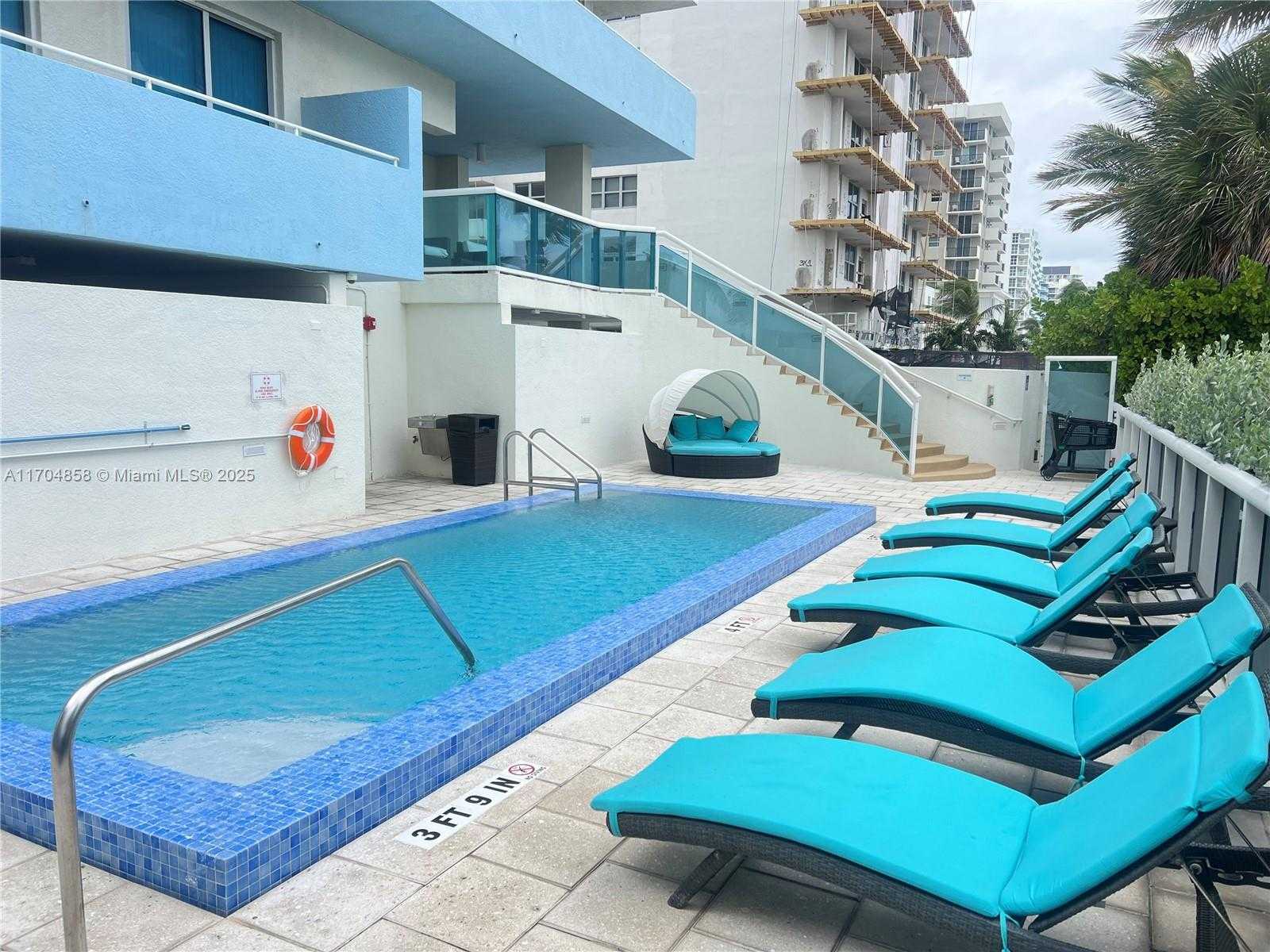 Small Image of 9201 COLLINS AVE #523, Surfside Number 33