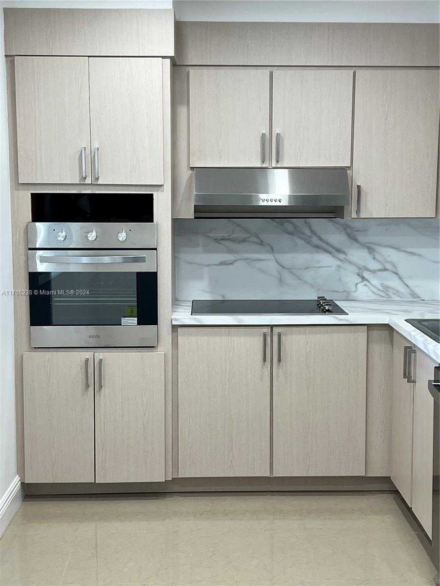 Small Image of 19380 COLLINS AVE #PH-15, Sunny Isles Beach Number 3