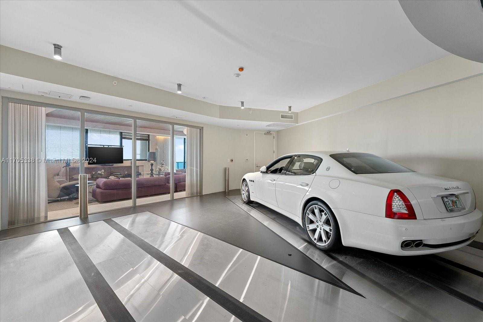 Small Image of 18555 COLLINS AVE #3405, Sunny Isles Beach Number 11