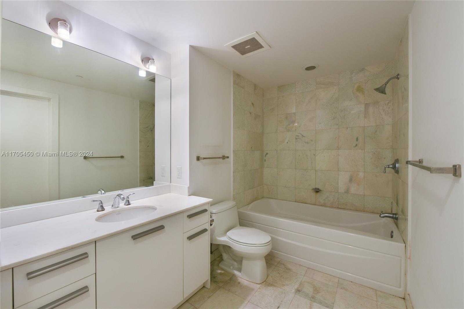 Small Image of 1060 BRICKELL AVE #1715, Miami Number 7