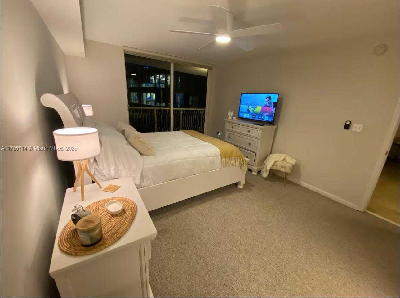 Small Image of 1200 BRICKELL BAY DR #3220, Miami Number 20