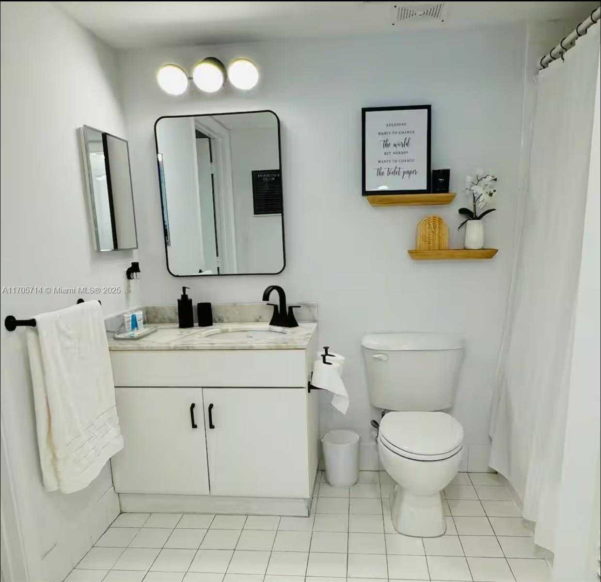 Small Image of 1200 BRICKELL BAY DR #3220, Miami Number 24
