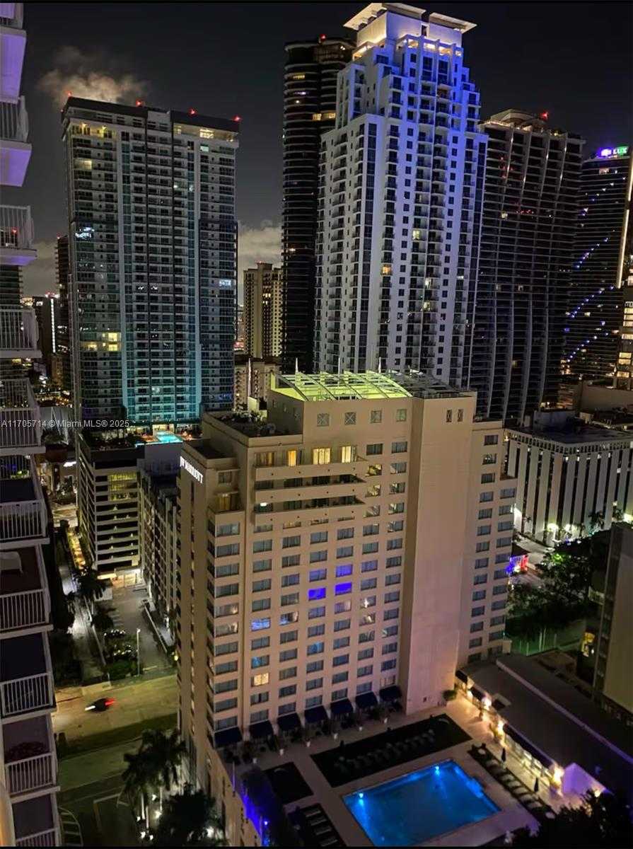 Small Image of 1200 BRICKELL BAY DR #3220, Miami Number 35