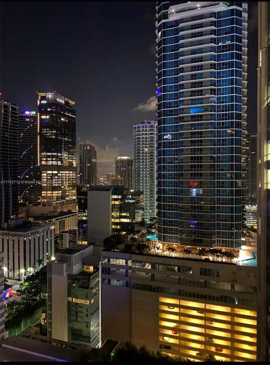 Small Image of 1200 BRICKELL BAY DR #3220, Miami Number 36