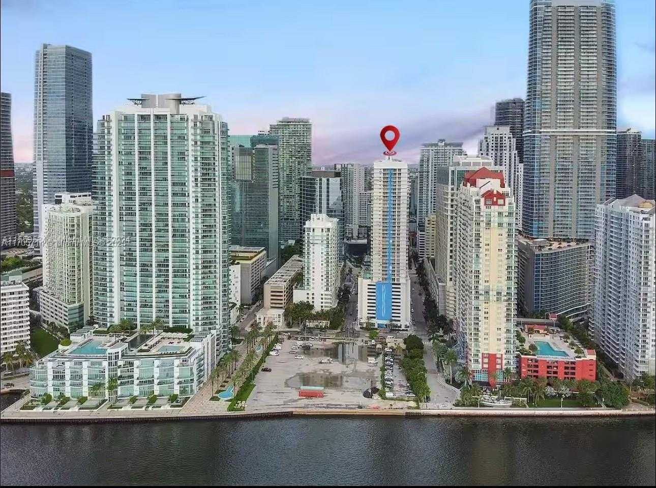 Small Image of 1200 BRICKELL BAY DR #3220, Miami Number 47