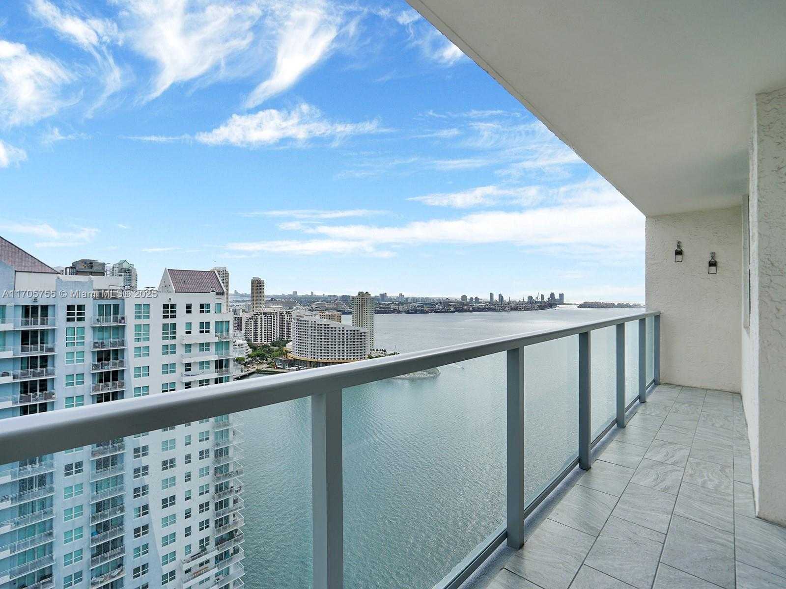 Small Image of 1155 BRICKELL BAY DR #3404, Miami Number 15