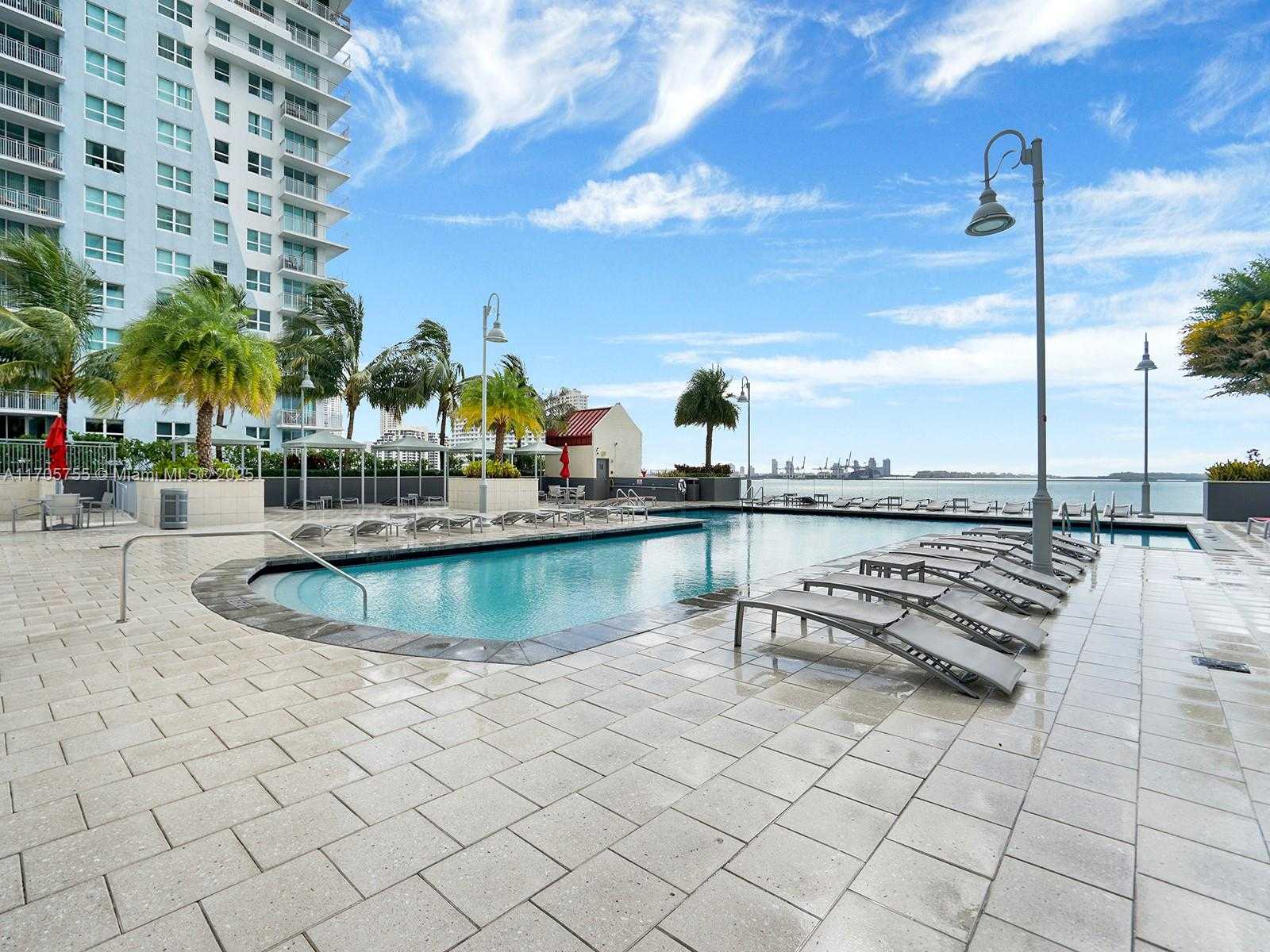 Small Image of 1155 BRICKELL BAY DR #3404, Miami Number 24