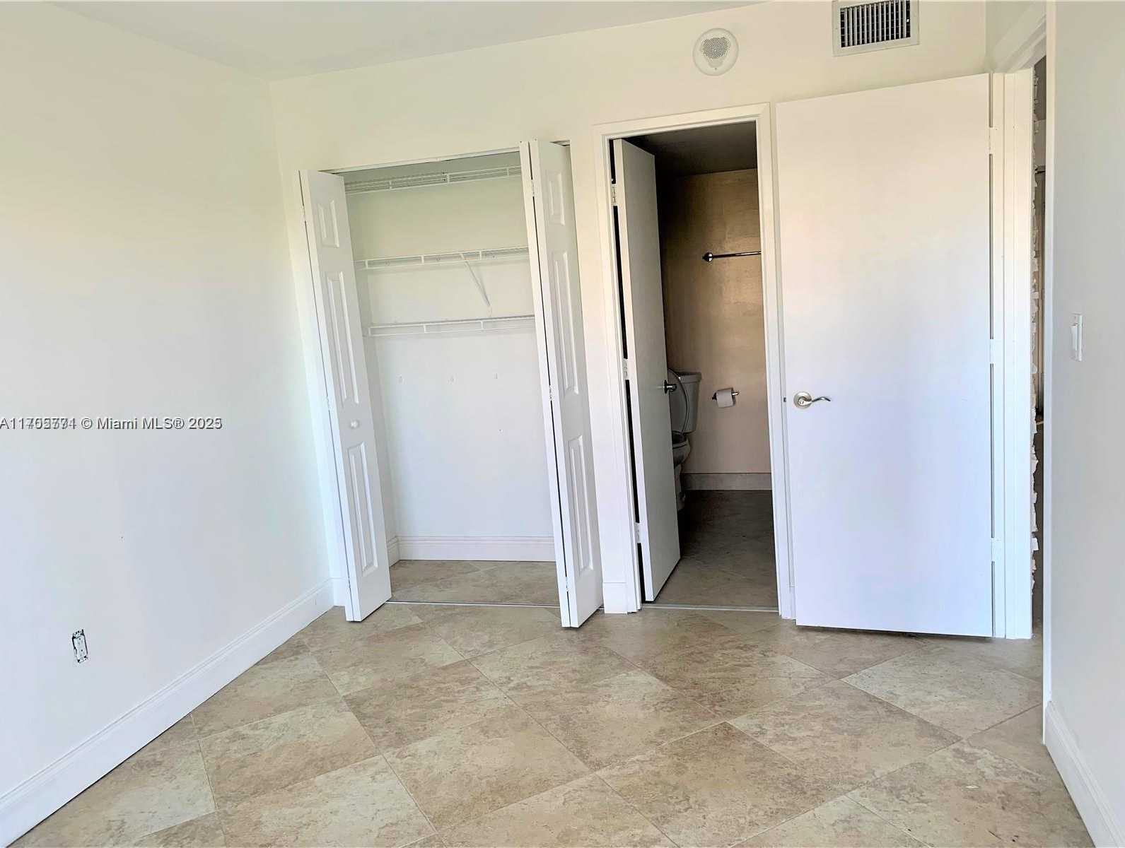 Small Image of 3701 NORTH COUNTRY CLUB DR #502, Aventura Number 7