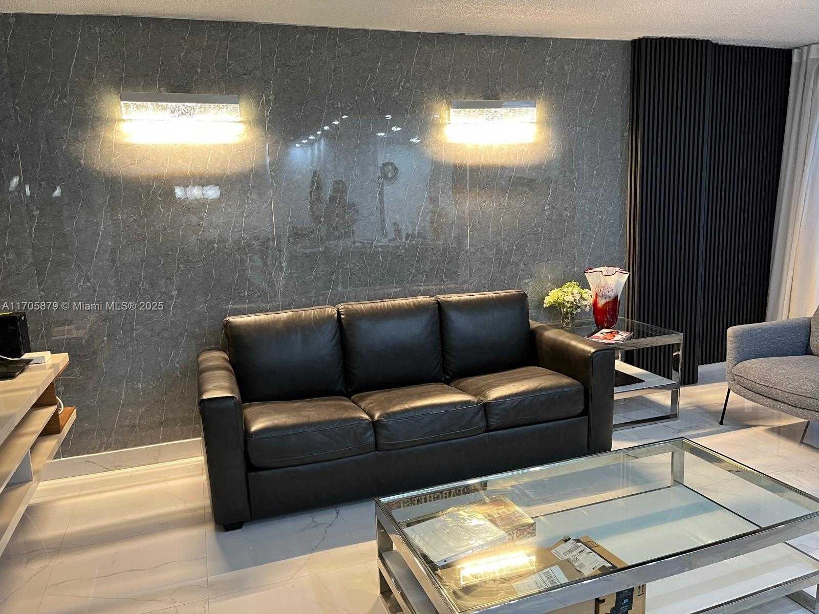 Small Image of 16909 NORTH BAY RD #112, Sunny Isles Beach Number 4