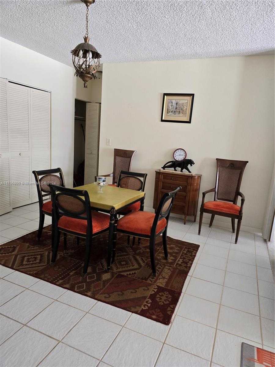 Small Image of 1980 SOUTH OCEAN DR #2B, Hallandale Beach Number 5
