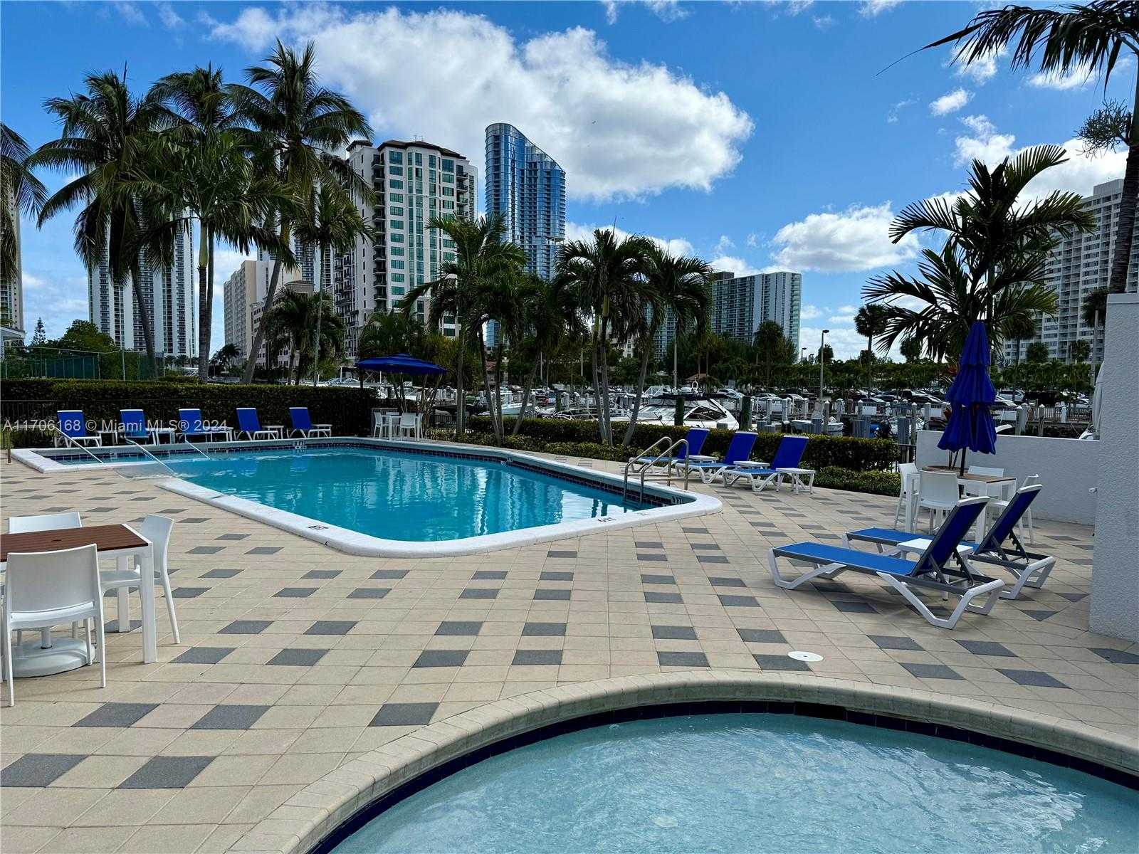 Small Image of 401 POINCIANA DR #1225, Sunny Isles Beach Number 3