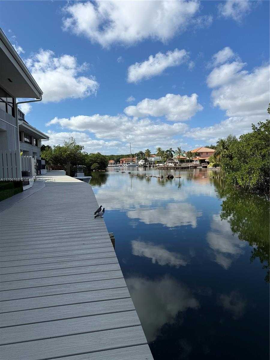 Small Image of 401 POINCIANA DR #1225, Sunny Isles Beach Number 31