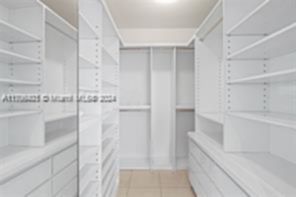 Small Image of 5025 COLLINS AVE #1707, Miami Beach Number 13