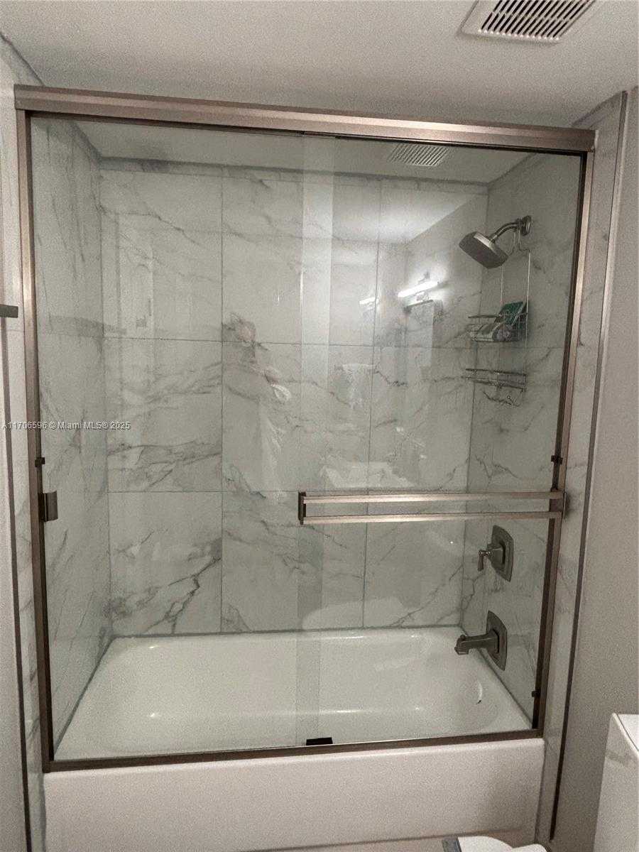 Small Image of 16531 NORTH EAST 35TH AVE #402-11, North Miami Beach Number 22