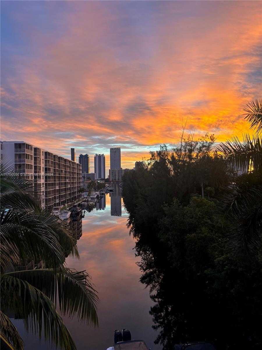 Small Image of 16531 NORTH EAST 35TH AVE #402-11, North Miami Beach Number 5