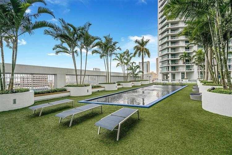 Small Image of 92 SOUTH WEST 3RD ST #3802, Miami Number 36