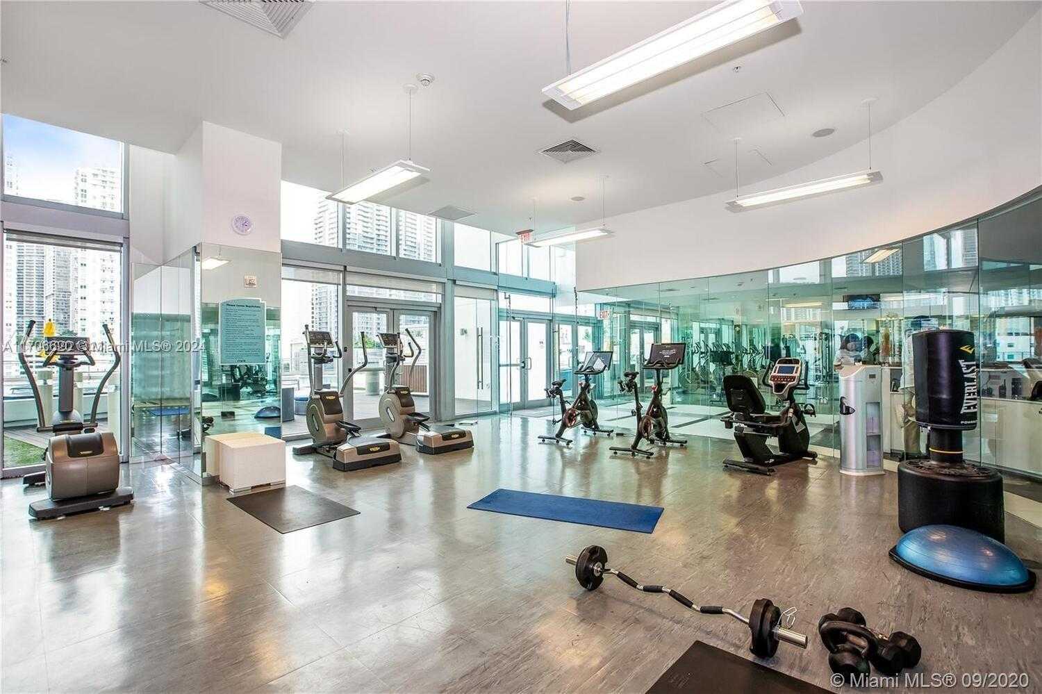 Small Image of 92 SOUTH WEST 3RD ST #3802, Miami Number 39